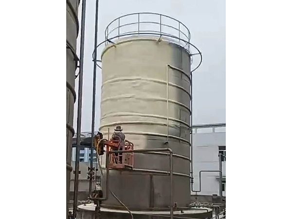 盛杰聚氨酯罐体保温